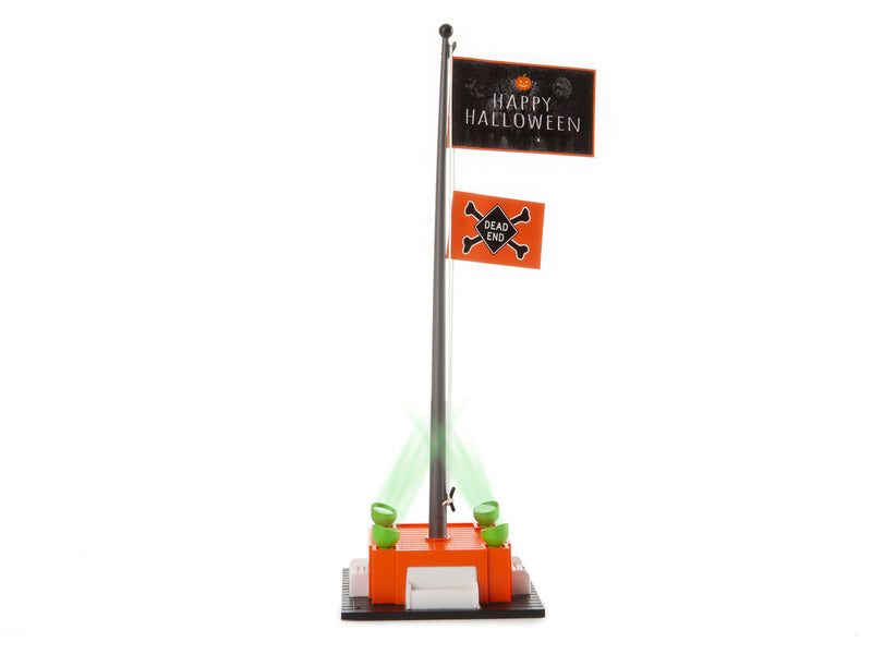 Load image into Gallery viewer, Lionel O Scale Halloween Flagpole - 2129230