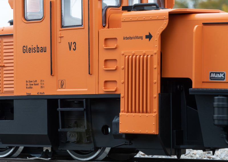 Load image into Gallery viewer, LGB 21671 Track Cleaning Locomotive w/Lights and Sound