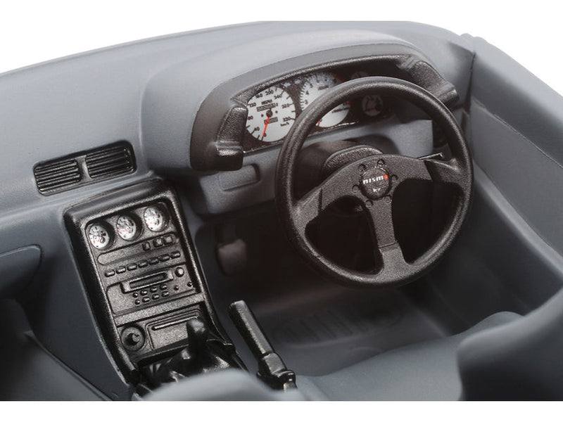 Load image into Gallery viewer, Tamiya Nissan Skyline GT-R (R32)