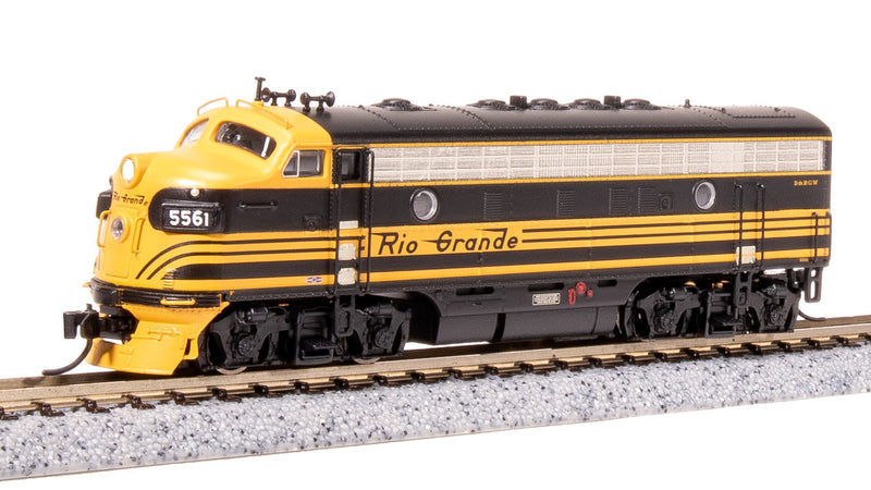 Load image into Gallery viewer, Broadway Limited N Scale DRGW EMD F7A Black 3-Stripe Diesel Locomotive 5564 - 7770