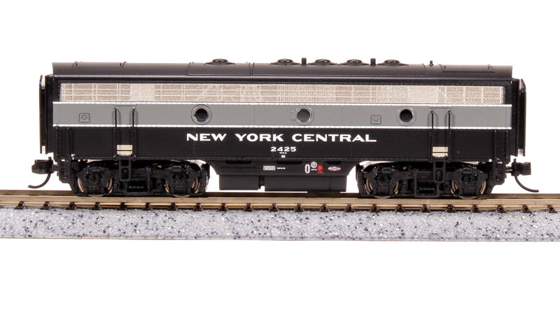 Load image into Gallery viewer, Broadway Limited N NYC F7B Full Lightning Stripes Diesel Locomotive #2426 - 7777