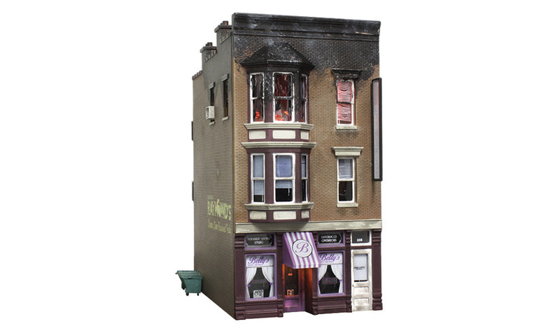 Load image into Gallery viewer, Woodland Scenics HO B/U Betty’s Burning Building