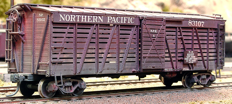 Load image into Gallery viewer, Central Valley HO Scale 40 foot Undecorated NP Stock Car Kit CVM1001