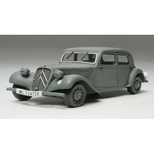 1/48 Citroen Traction 11CV Staff Car