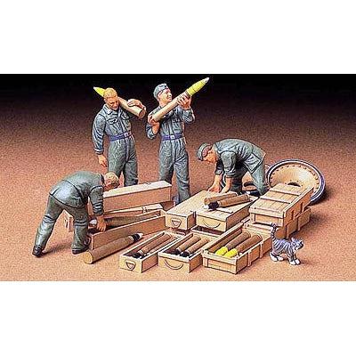 1/35 German Tank Ammo-Loading Crew (4)