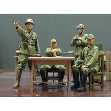 1/35 Japanese Army Officer Set (4)