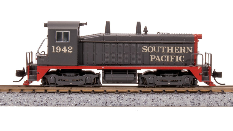 Load image into Gallery viewer, Broadway Limited N Southern Pacific EMD NW2 Diesel Locomotive Gray/Red 1947 - 7499

