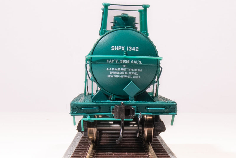Load image into Gallery viewer, Broadway Limited HO Scale Ethyl Corp, Wyandotte 6000 Gallon Tank 2-Pack A - 7669
