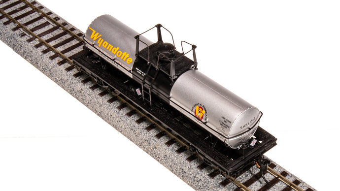 Broadway Limited HO Scale Wyandotte 1950's Scheme 6000 Gallon Tank 2-Pack - 7678