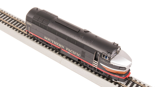 Broadway Limited HO Southern Pacific RF-16 Sharknose Diesel 5551 DCC/Sound - 7709