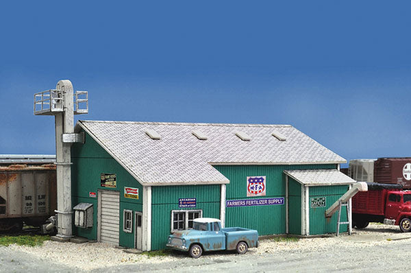 Blair Line 2007 Farmer's Fertilizer Bulk Plant Kit - 7-3/8 x 7-5/16