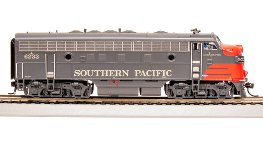 Broadway Limited HO Scale Southern Pacific EMD F7A Bloody Nose Diesel