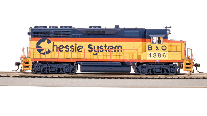 Load image into Gallery viewer, Broadway 8903 CSX Chessie System w CSX Patch EMD GP35 Diesel #4386 - HO
