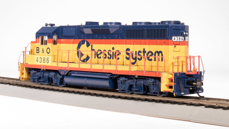 Load image into Gallery viewer, Broadway 8903 CSX Chessie System w CSX Patch EMD GP35 Diesel #4386 - HO
