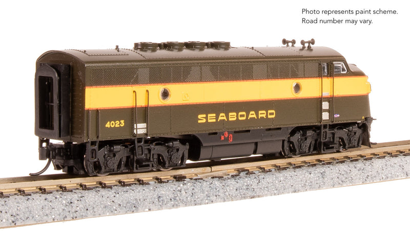 Load image into Gallery viewer, Broadway Limited N Scale F3 A-Unit SAL #4028 DCC Sound Paragon4 Diesel New - 9212
