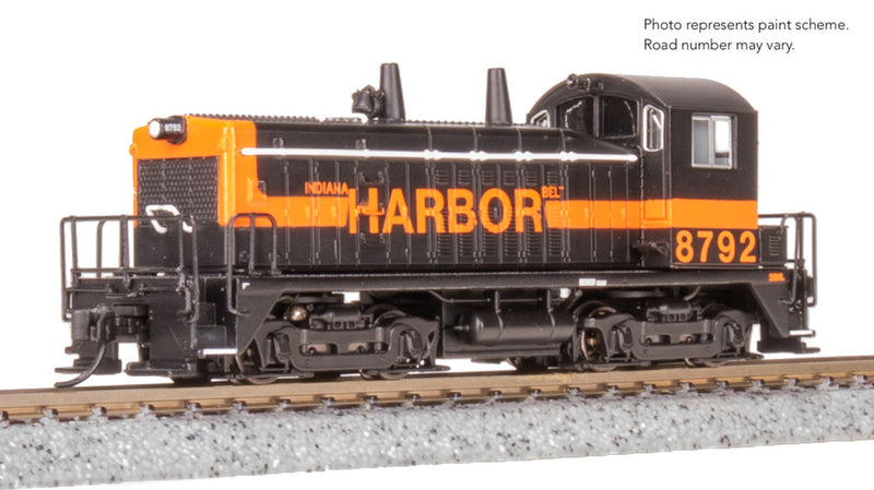 Load image into Gallery viewer, Broadway Limited 9324 N Indiana Harbor Belt EMD NW2 Switcher 8792 (Analog DC) - 
