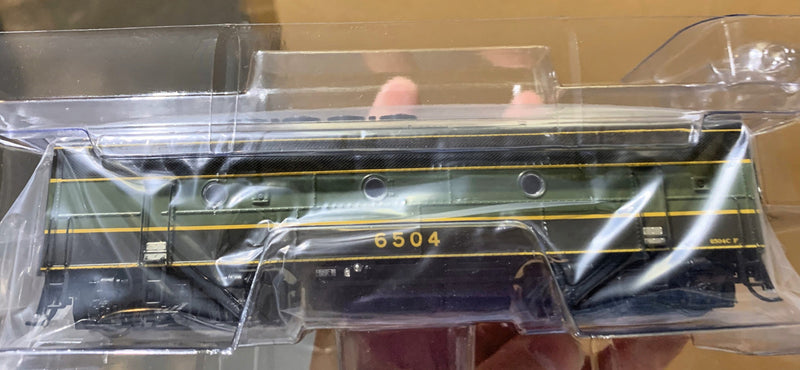 Load image into Gallery viewer, Broadway Limited HO Scale NP EMD F3B Streamliner Scheme Diesel #6504C - 8174
