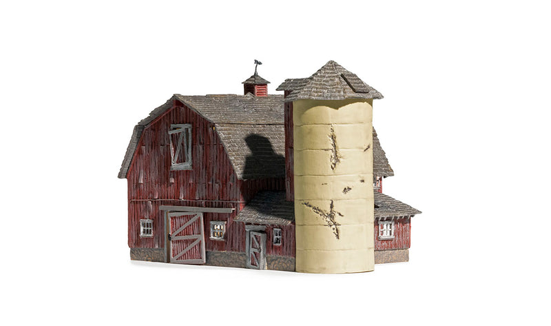 Load image into Gallery viewer, Woodland Scenics N Scale Old Weathered Barn Built and Ready
