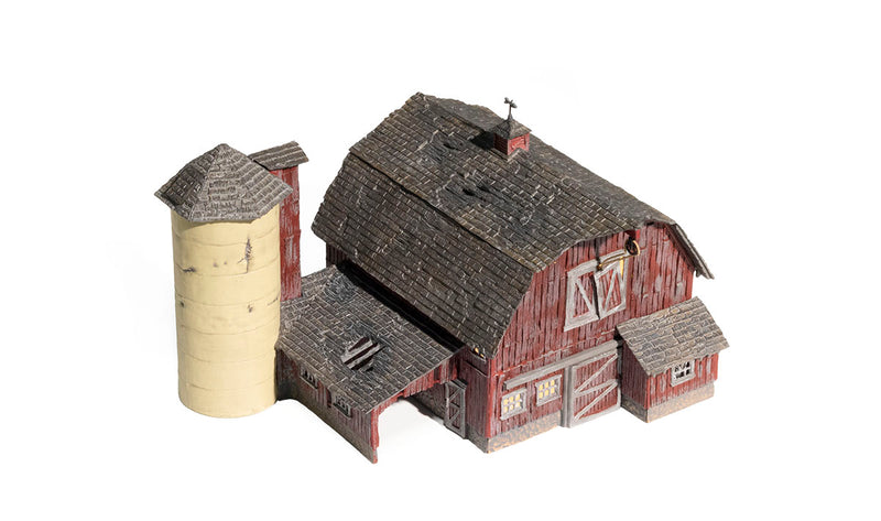 Load image into Gallery viewer, Woodland Scenics N Scale Old Weathered Barn Built and Ready
