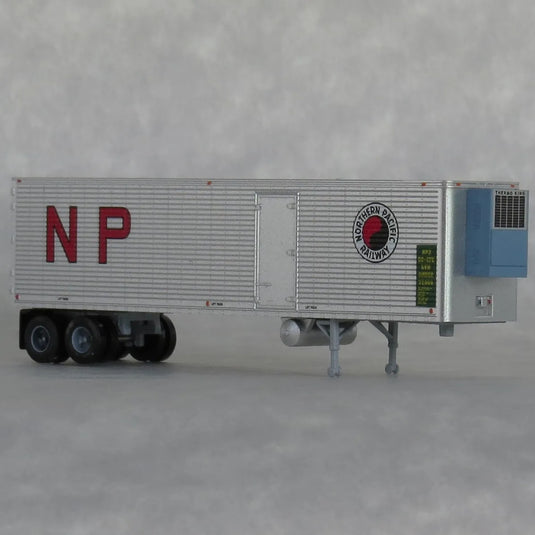 Trainworx N Scale Northern Pacific 40' Corrugated Reefer Trailer NP