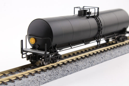 Kato N Scale Greenbrier 30,500 Gallon DOT-117 Tank Car 8-Car Set A GBRX - KAT1064801 | Fusion Scale Hobbies
