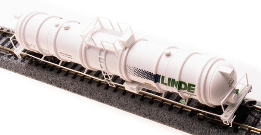 Broadway Limited N Linde Cryogenic Tank Car (Pack of 2) - 3724