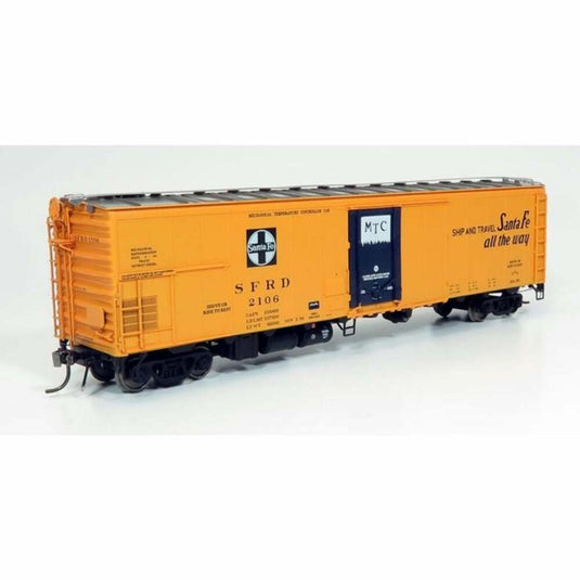 Rapido HO Scale Santa Fe RR-56 Mechanical Reefer Texas Chief Slogan (4) - 156003