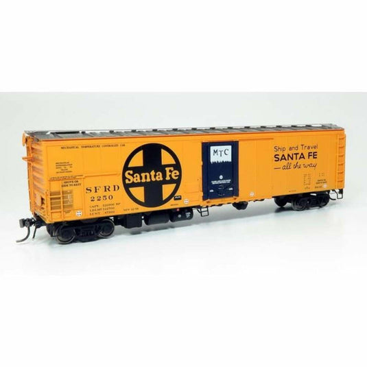 Rapido HO Santa Fe RR61 Mechanical Reefer Santa Fe All The Way Slogan (4) - 156010