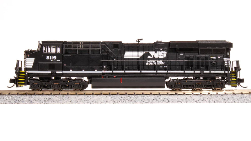 Load image into Gallery viewer, Broadway Limited N Scale ES44AC Diesel NS #8140/blk&amp;wht DC/DCC Sound

