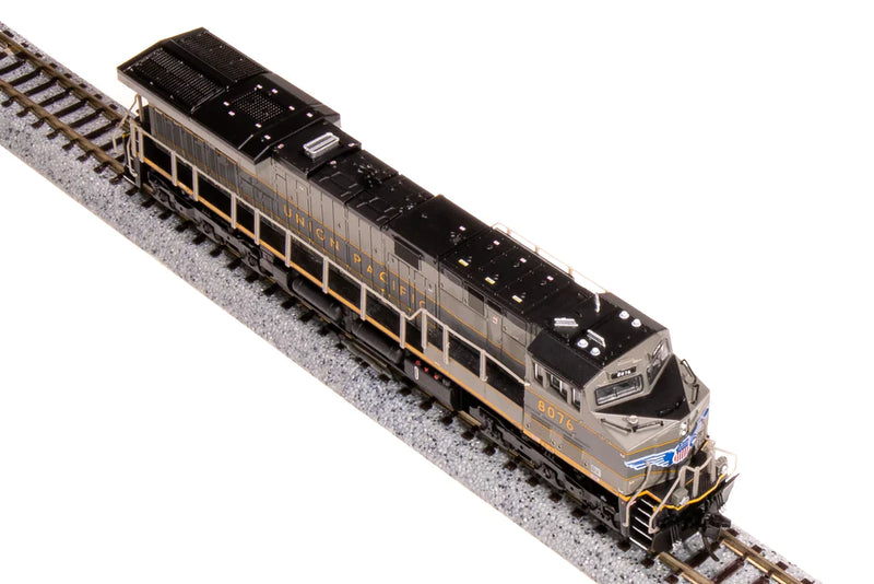 Load image into Gallery viewer, Broadway Limited N Scale ES44AC Diesel UP #8076/TTG w/Yellow DC/DCC Sound
