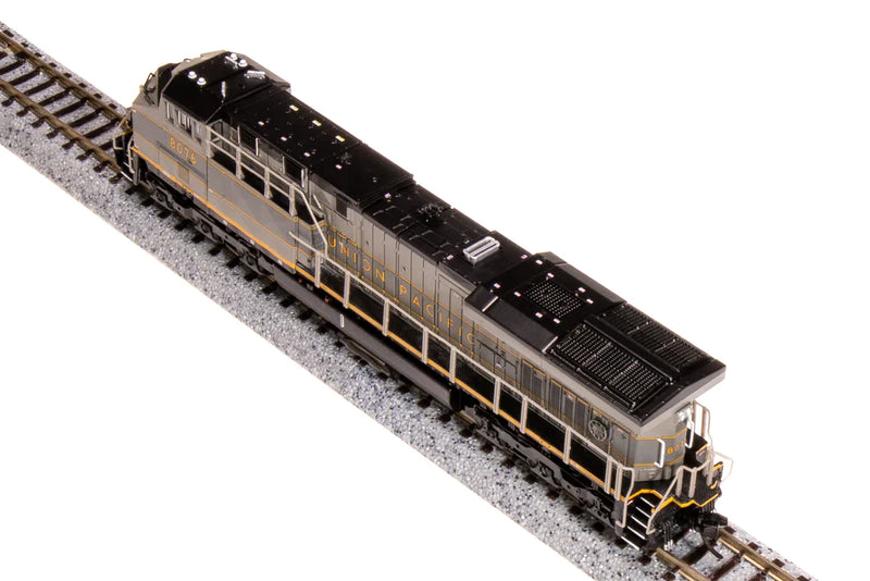 Load image into Gallery viewer, Broadway Limited N Scale ES44AC Diesel UP #8076/TTG w/Yellow DC/DCC Sound
