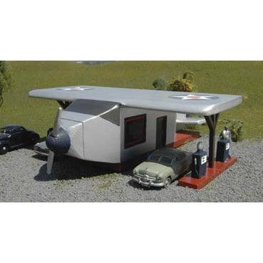 HO Airplane Gas Station (Built-Up Resin) (D)