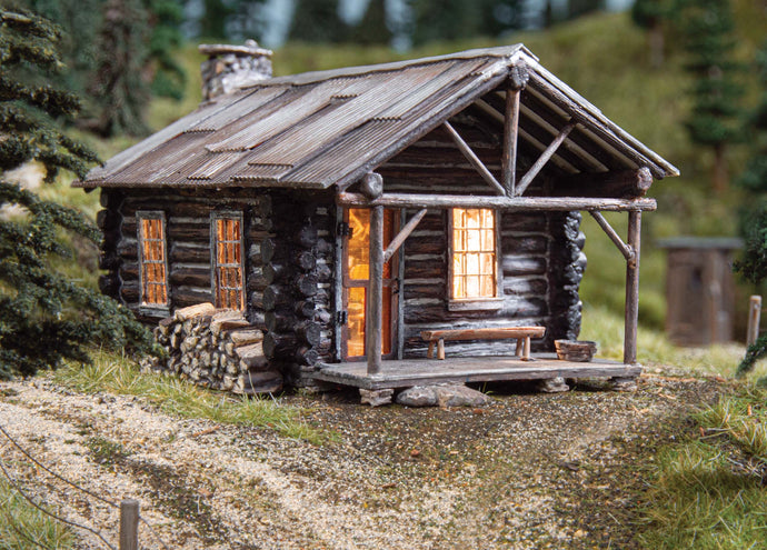 Woodland Scenics O Scale Cozy Cabin Built and Ready