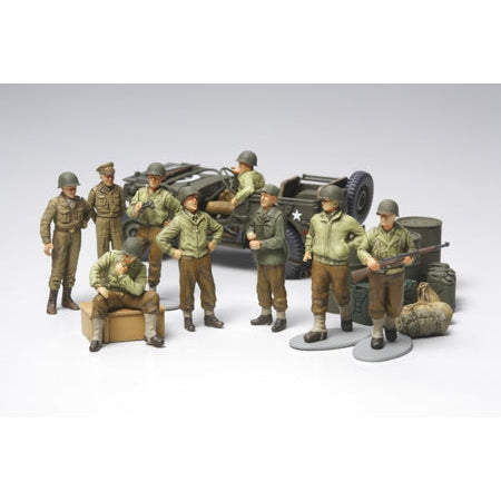 1/48 WWII US Infantry at Rest (9) & Jeep