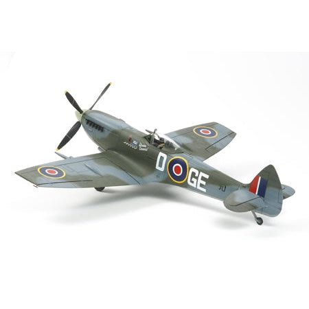 Tamiya 1/32 Supermarine Spitfire Mk XVIe Aircraft