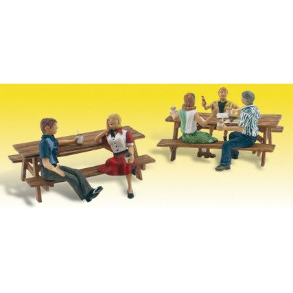 HO Scenic Accents Outdoor Dining (5 Figs & 2 Picnic Tables) - Fusion Scale Hobbies